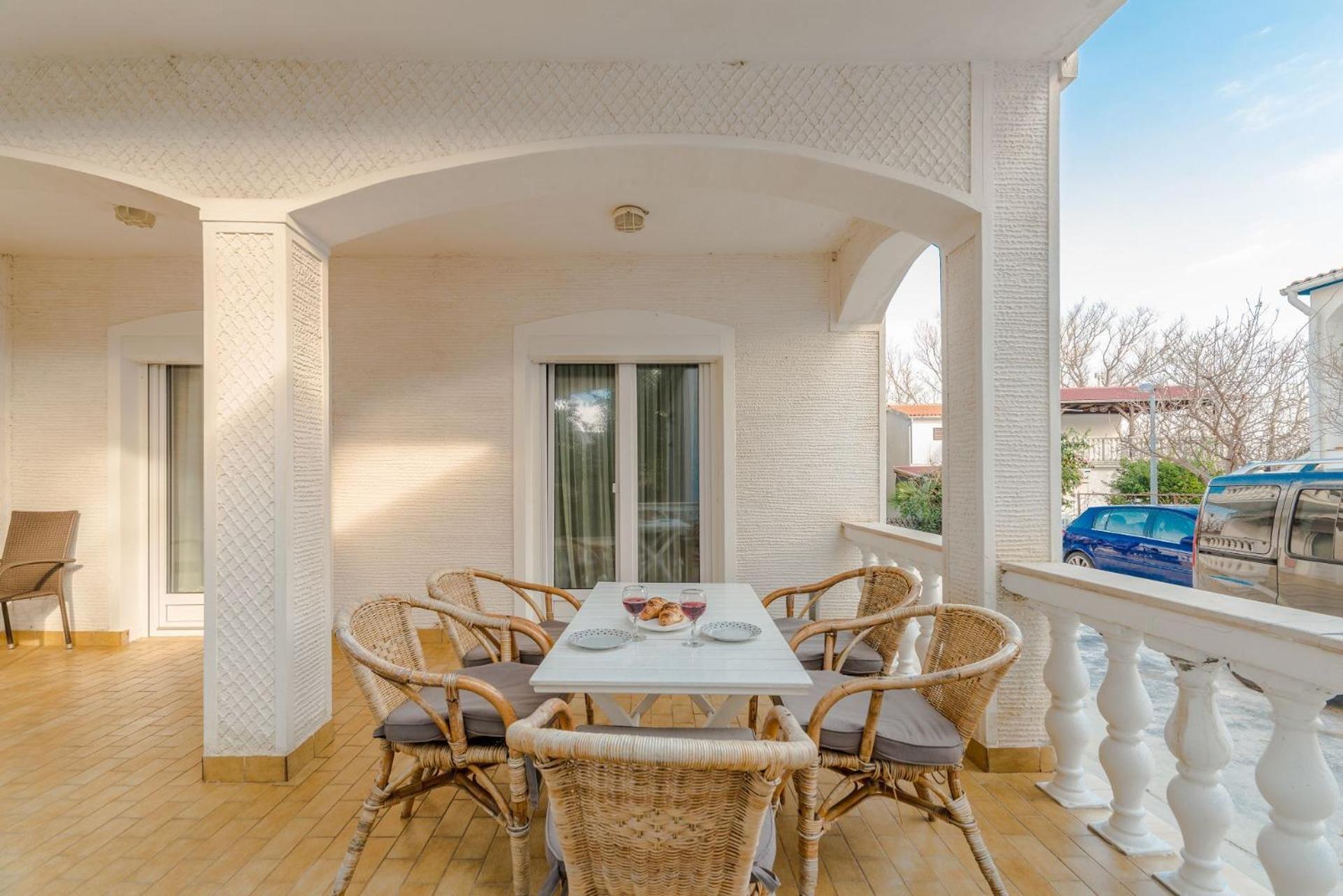 Apartments Ivica - With Parking Nin Exterior photo